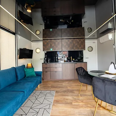Energyapart Aqua Domki Na Wodzie Houseboat Szczecin Exterior photo